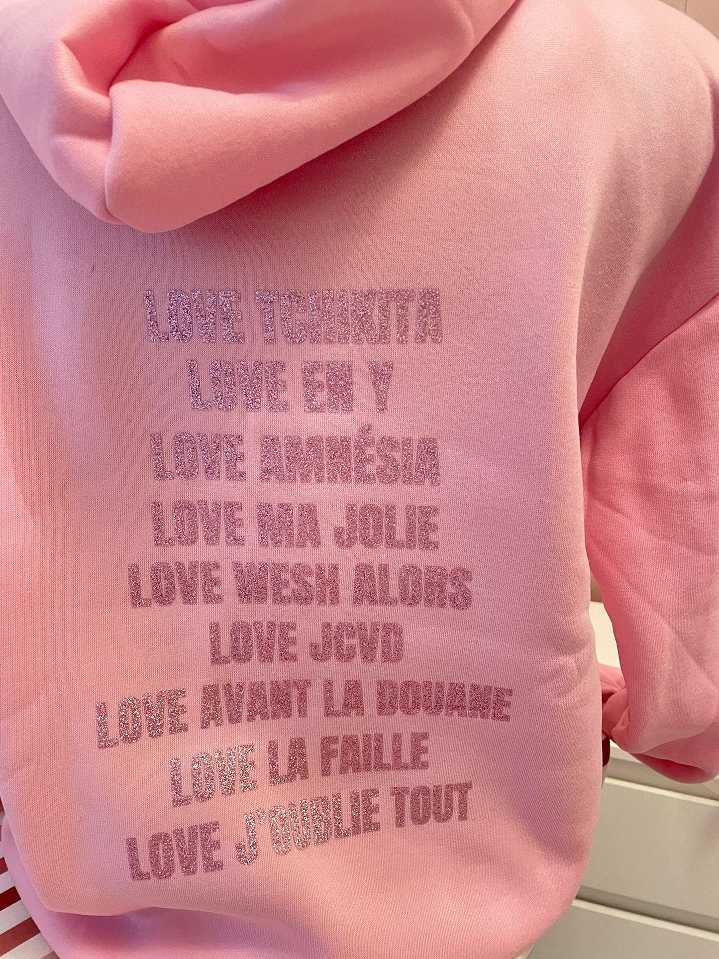 Sweat LOVE jul rose paillettes